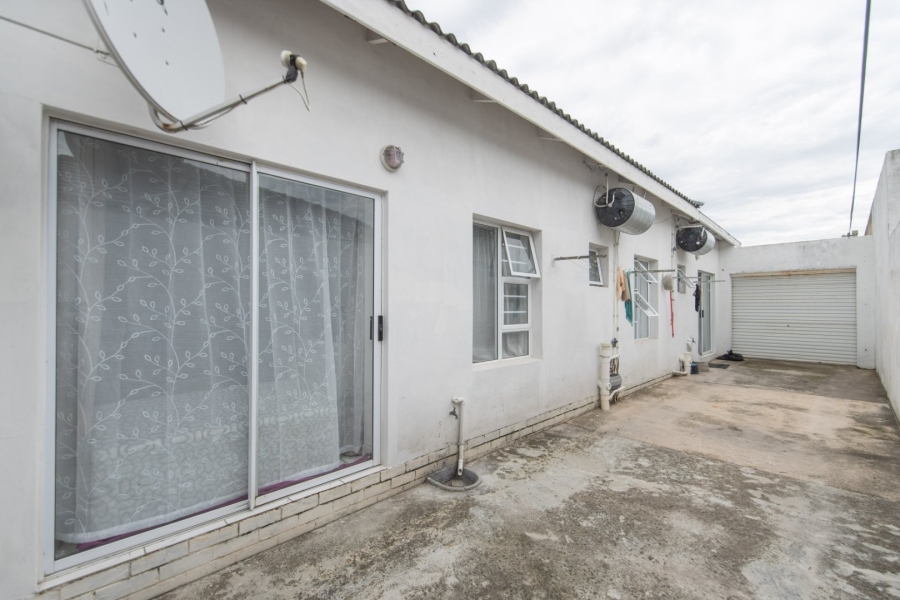 6 Bedroom Property for Sale in Newton Park Eastern Cape